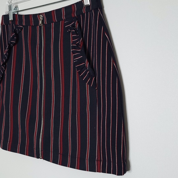 BCBGeneration Navy Burgundy Striped Mini Skirt Full Length Exposed Zipper Size 4 - Picture 5 of 11